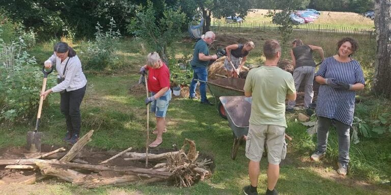 Plantebytte dag i Skovhaverne
